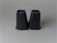 Set of two bed risers