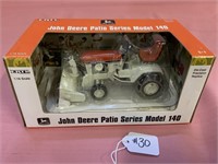 John Deere Patio Series model 140 (orange)