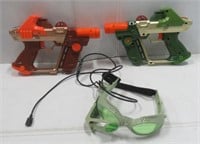 Tiger electronic gun with accessories.