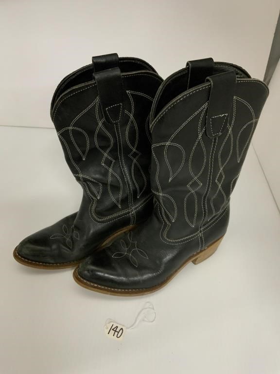 Western Boots Made in Korea Size 9