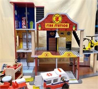 HUGE Kidcraft Firehouse with LOTS of Accessories