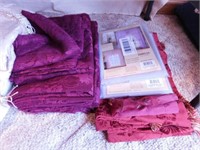 4 burgundy curtain panels - 4 burgundy valances -