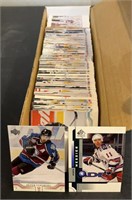 2001-02 Mix of NHL Cards (800 Count Box) +/-