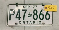 Set of Ontario 1977 plates