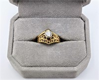 Beautiful Diamond & 14k Gold Engagement Ring