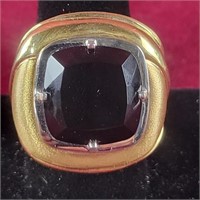 14k Gold Ring with Black Stone sz 10, 0.51ozTW