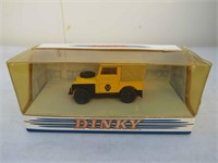 Dinky Matchbox 1949 Land Rover 1:43 Die-Cast MIB