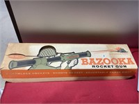 Rare complete 1960s remco bazooka in the box very