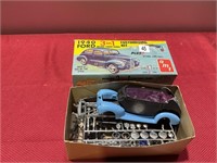 1958 amt model box with parts