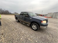 2004 Ford F 150 STX Truck- Titled -NO RESERVE