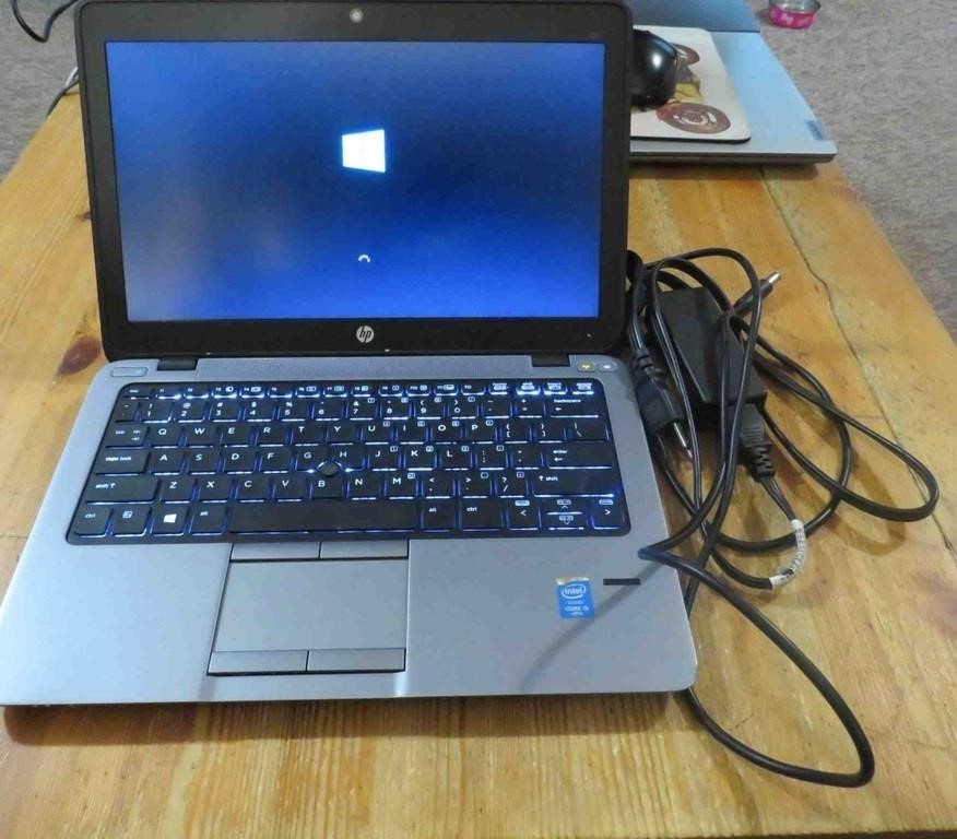 Laptop HP Elite Book 820 Complete WORKS Computer