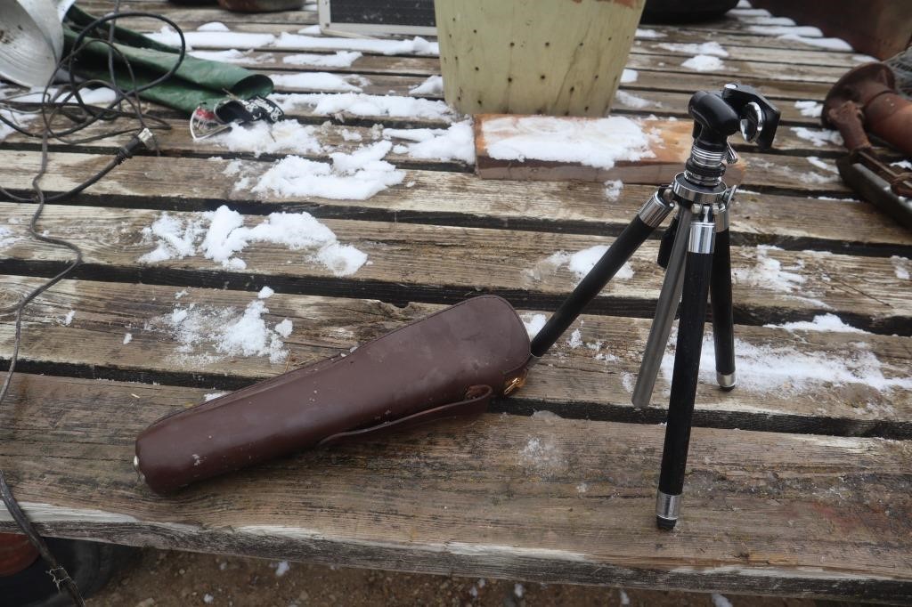 Camera Tripod w/ Leather Case
