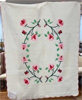 ROSE APPLIQUE QUILT BY TESS BACKMAN