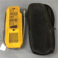 Cps a/c electronic leaks detector with case