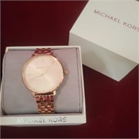 Michael Kors Rose Gold Colored Watch - New in Box