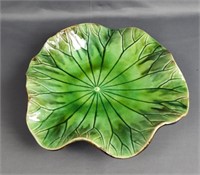 Green Lily Pad Plate Wall Decor #1