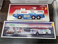 2 Hess and Wilco die cast trucks