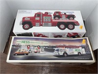 2 vintage Hess die cast trucks