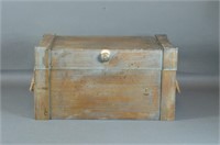 Chest w/ Hinges and Rope Handles