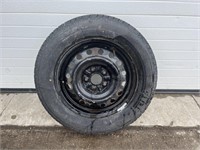 Tire & rim- 215/65R16