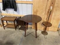 2 end stands, table, floor lamp