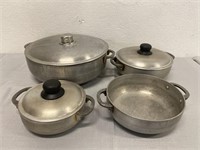 4 Cooking Pots