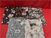 Lot of 5- Men’s A&F Tee’s, New