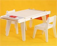 MEEDEN KIDS TABLE AND CHAIR SET, KIDS ART TABLE