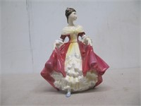 10" ROYAL DOULTON "SOUTHERN BELLE" HN2229