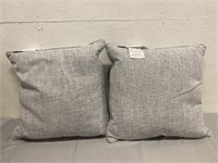 2 Home Cozy Throw Pillows 18"x18”