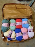 SUITCASE FULL YARN