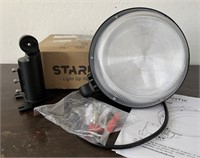 StarMoitic LED Barn Wall Light NIB w/ Mounting