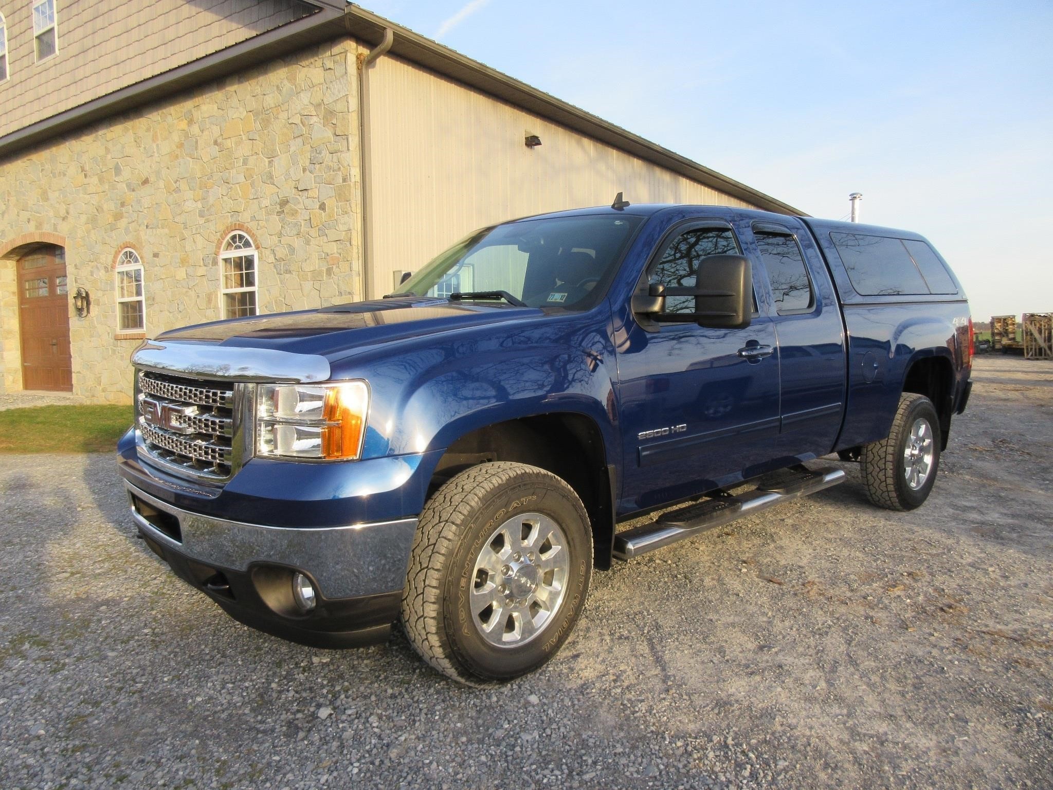 2013 GMC 2500 HD Ext. Cab. Truck