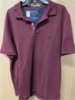 size  X-Large nautice  men polo