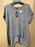 size large Kennth Cole women t-shirt