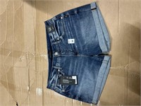 size 30 solve jeans women Britt shorts