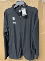 size Large under armour men track jacket