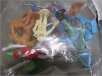 Large Lot of Vintage Military Plastic Army Men