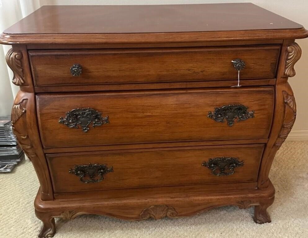 63 - 3-DRAWER CHEST