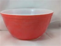Vintage #402 Red 1 1/2 Quart Pyrex Bowl.