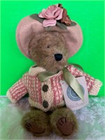 Mrs Mertz Boyd’s Bear 12”