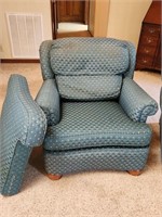 Thomasville Green Chair w/Extra Cushion