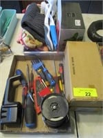 2 flats w/oven mits, misc tools, misc items