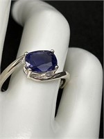 ring with purple rhinestone