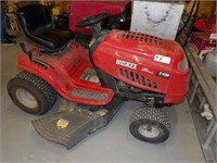 Huskee LT 4200 riding mower