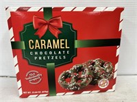 Caramel chocolate pretzels 26 ct best by Jul 2024