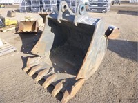 Tag 48" Excavator Bucket w/ Teeth