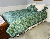 Full Size Bed, Mattress and box spring