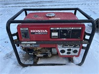 Honda EM 5000 Generator