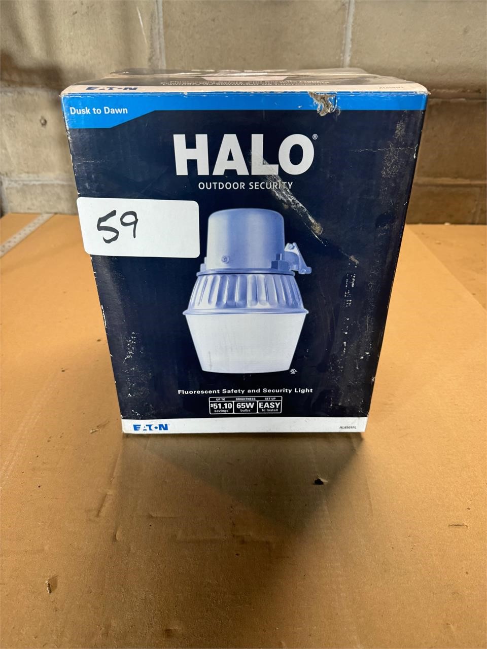 Halo outdoor security light brand new